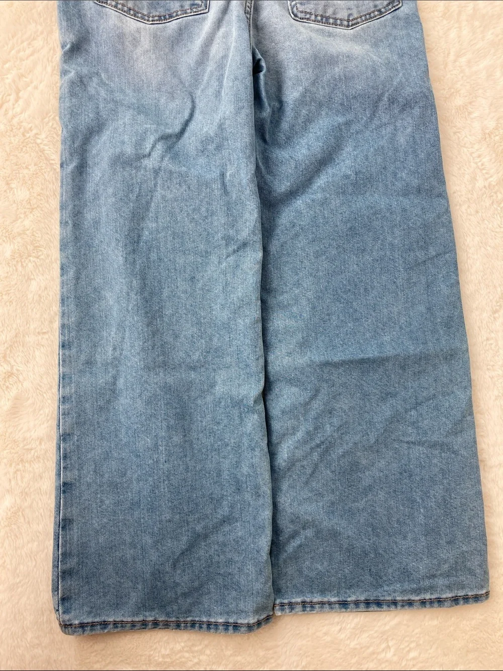 SALE! 50% Off Old Navy Kids Blue high rise Baggy wide leg jeans Size 12